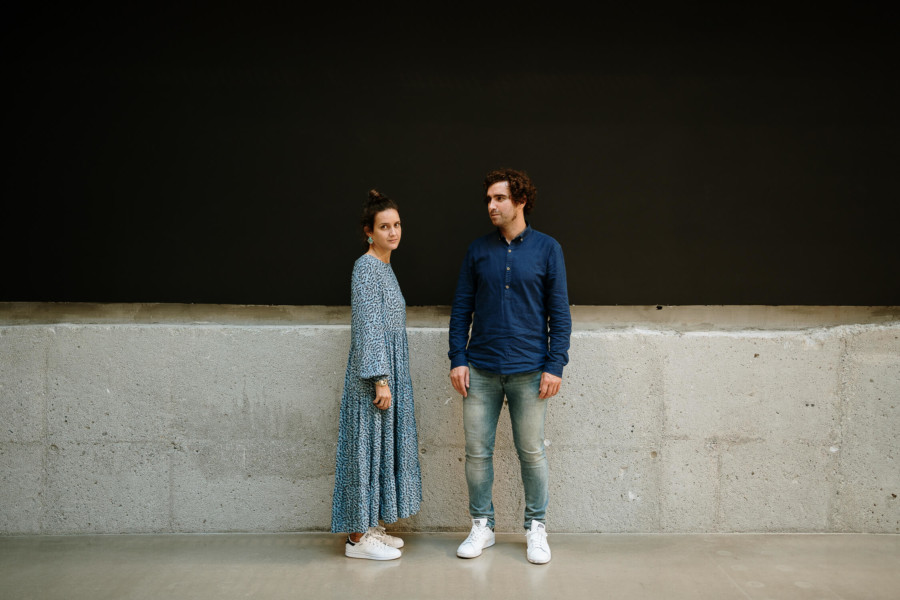 NOVIOS EN SU PREBODA EN DONOSTI SAN SEBASTÍAN